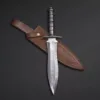 Handmade Damascus steel hunting dagger