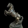 Royal horse sculpture decor