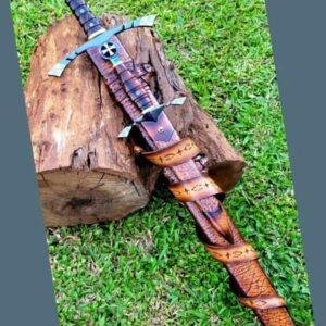 The Templar’s Resolve: Handcrafted Bastard Sword & Parrying Dagger Set
